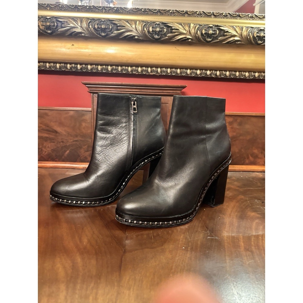 Coach Justina‎ Bootie Black Leather Moto Ankle Boots 9.5B 3.5" Heel Studded Sole